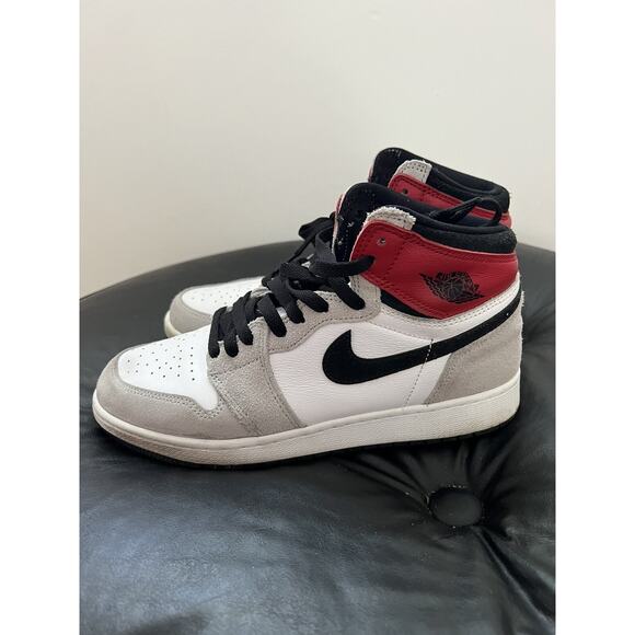 Size 7Y (GS) - Jordan 1 Retro OG High Smoke Grey